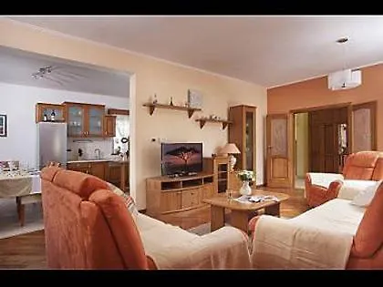 Vila Villa With Pool