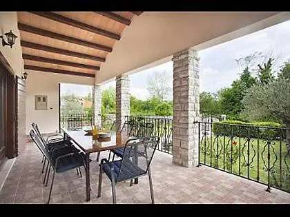 Villa With Pool Vila Nedeščina